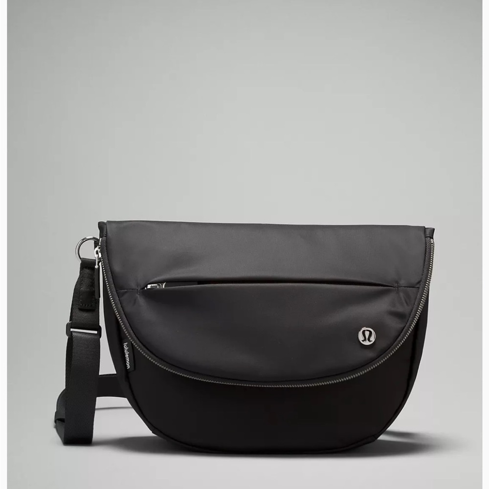Lululemon All Night Festival Bag 5L